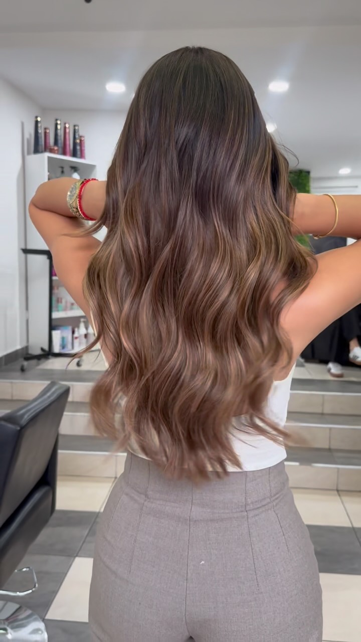 ☕️Mocha Melt Balayage🤎 #mochabalayage
 
Topli, prirodni tonovi preuzimaju glavnu ulogu u 2026. 🤤

📍Vranjska 8 #beograd 
#haircolorist  #balayage  #viral 
@slavica.trubarac 🫶🏽